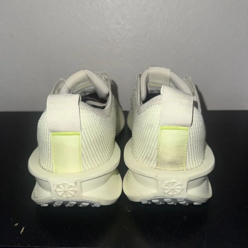 Nike Interact Run Size 10 Sea Glass Key Lime Women's Running Shoes FD2292-004